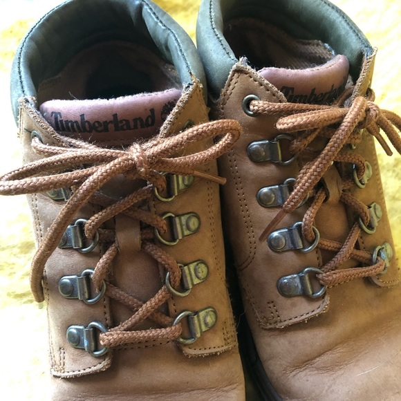 VINTAGE TIMBERLANDS - Picture 3 of 4